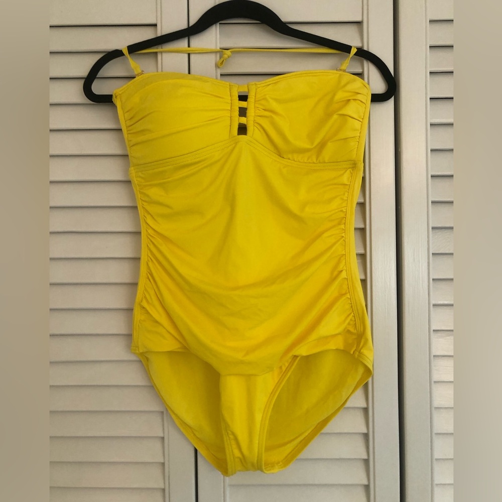 Tommy Bahama swimsuit size 10